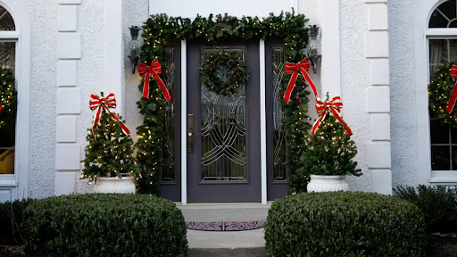 Embrace the Spirit of the Season with Christmas Wreaths and garlands